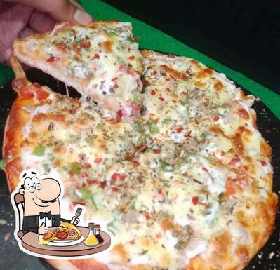 Try out pizza at The Pizza Fit
