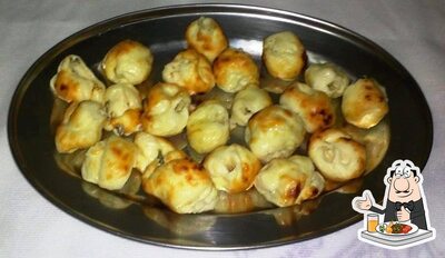 Platos en Bohemio's BAR