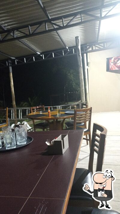 Veja imagens do interior do Encantus Steakhouse