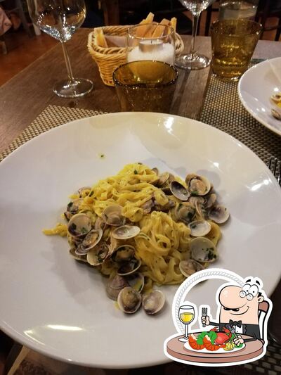 Prova la cucina di mare al ristorante Osteria Del Porto