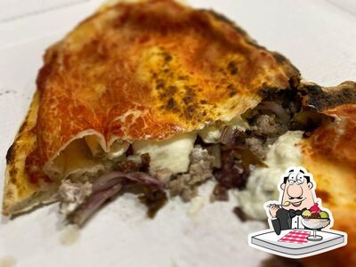 MAMOPIZZA serve un'ampia selezione di dessert