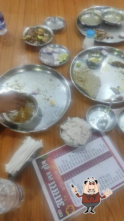 Food at Samadhan Khanawal