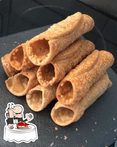 Vero Pistacchio Gelatos Artesanais provê uma escolha de pratos doces