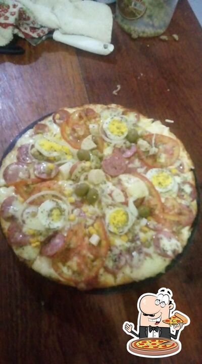 No Restaurante E Pizzaria Tijuco Preto, você pode conseguir pizza