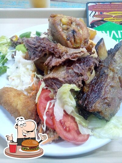 Delicie-se com um hambúrguer no Parada Benedita