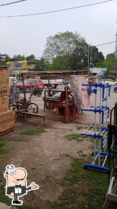 Check out how Gupta Fast Food looks inside