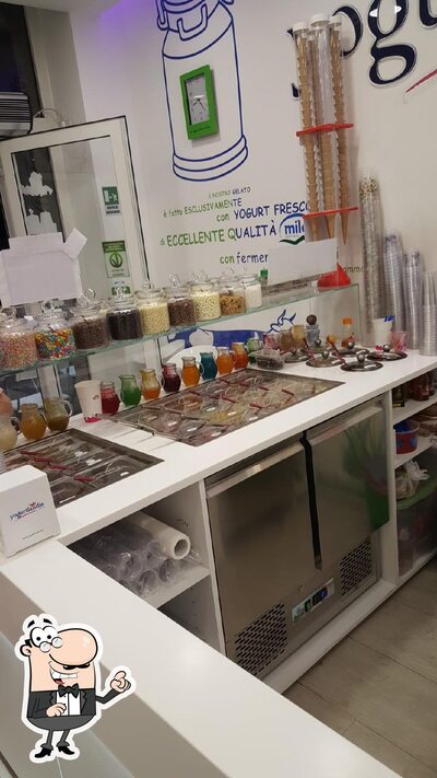 Siediti a un tavolo di Yogurteria Roma