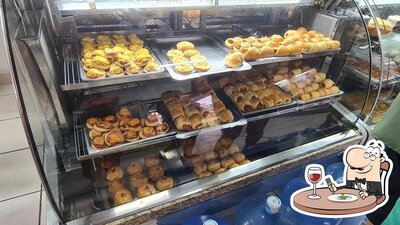 Comida em Padaria e Confeitaria Esquina Doce
