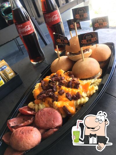 Você pode desfrutar de uma bebida do menu