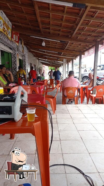 Veja imagens do interior do Distribuidora Marques