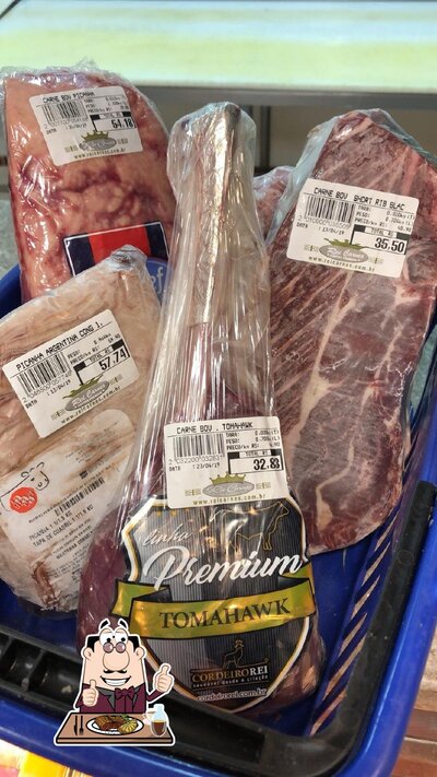 Há uma escolha de pratos para os amantes da carne