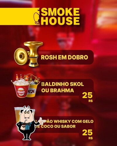 Good Smoke Lounge Hookah offerece uma gama de drinques