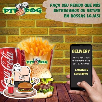Delicie-se com um hambúrguer no Pit Dog 15c