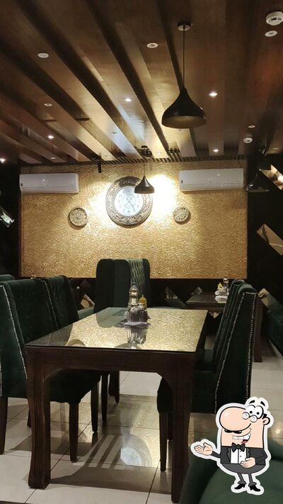 Azizia Multicuisine Restaurant photo