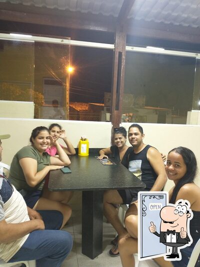 Ingrid Lanches foto