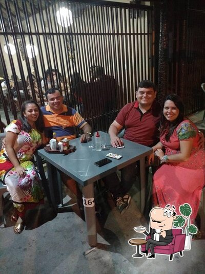 Veja imagens do interior do Zimbabwe Churrascaria e Hamburgueria