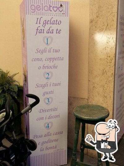 Guarda gli esterni di Caffé Ristorante Gelato Pizza