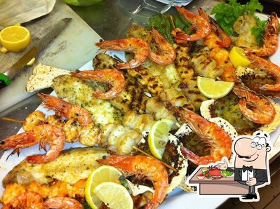 Scegli tra i vari prodotti di cucina di mare proposti alla pizzeria Ristorante Pizzeria Shakespeare