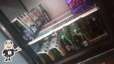 Veja imagens do interior do Comercial PG
