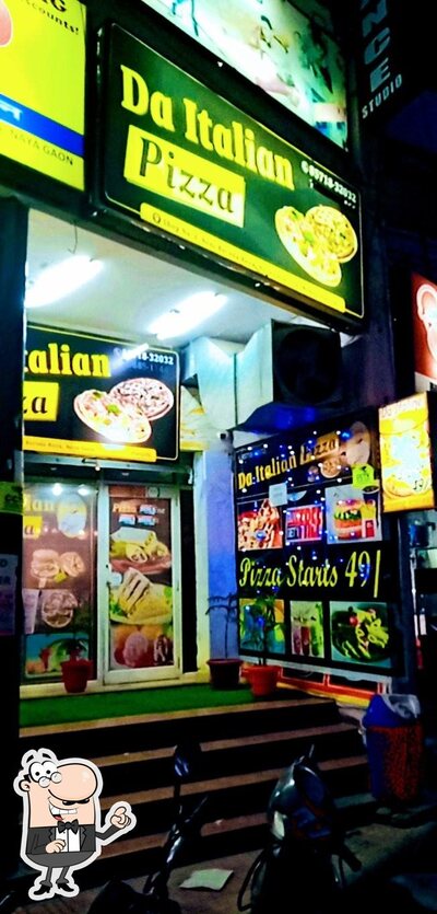You can get some fresh air outside Da Italine Pizza