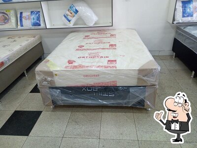 Veja imagens do interior do Mr Foods