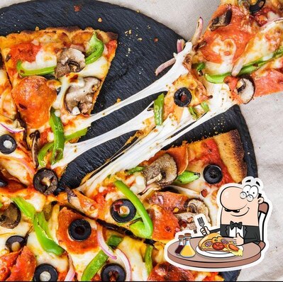 Get pizza at Food lover
