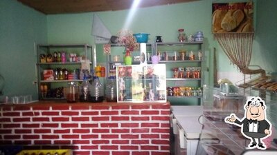 Veja imagens do interior do Padaria Da Mina