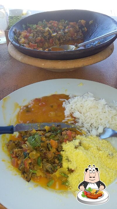 Comida em Restaurante Jivanete