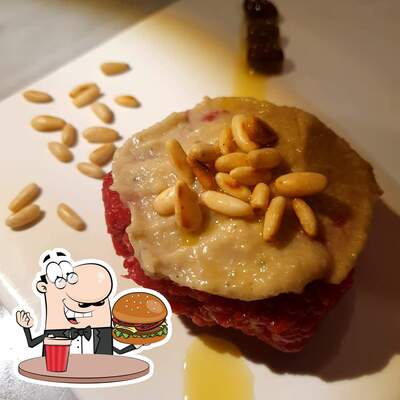 Prenditi un hamburger al ristorante RossoCarne ravecca