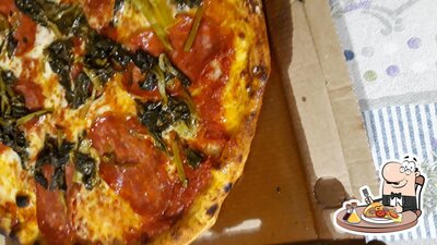 Ordina tra le svariate varianti di pizza