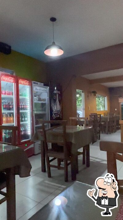 Veja imagens do interior do Restaurante Emílio’s