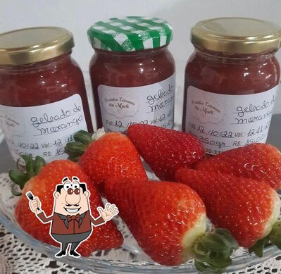 Platos en Produtos Coloniais da Marli e Colhe e Pague de Morangos