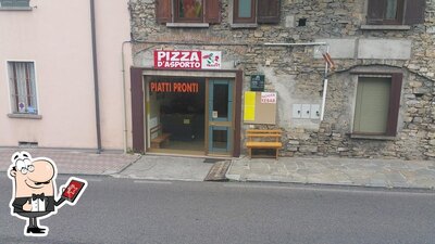 Goditi la vista dall'area esterna di PIZZERIA Da FITTY
