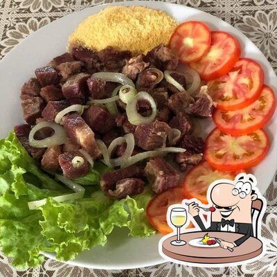 Platos en Romeros Bar