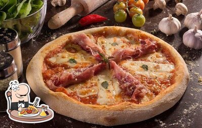 No Pizzalola Brasília DF, você pode degustar pizza