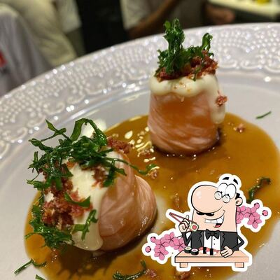 Platos en TUG SUSHI Maringá PR