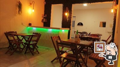 O interior do MARMITEX EXPRESS