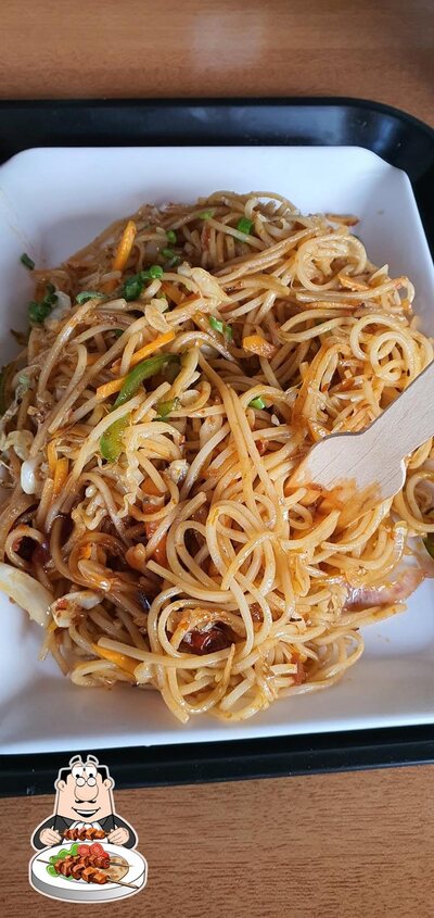 Food at RICE NOODLES
