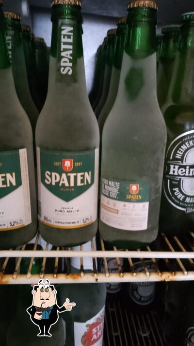 Desfrute de um drinque no Distribuidora Zero Grau