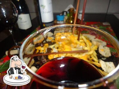 Peça uma taça de vinho ao final de um dia cansativo