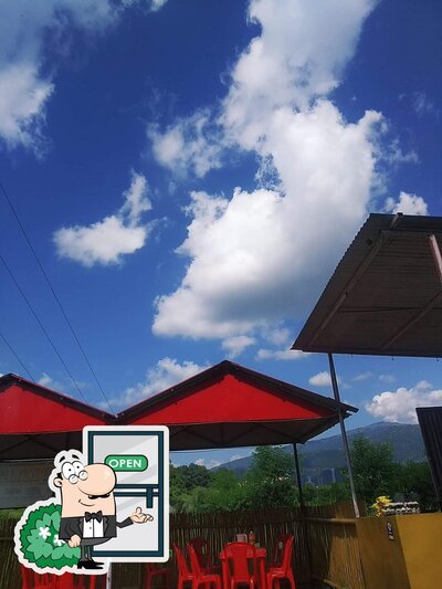 Enjoy the view at the outside area of Thappa Cafeteria