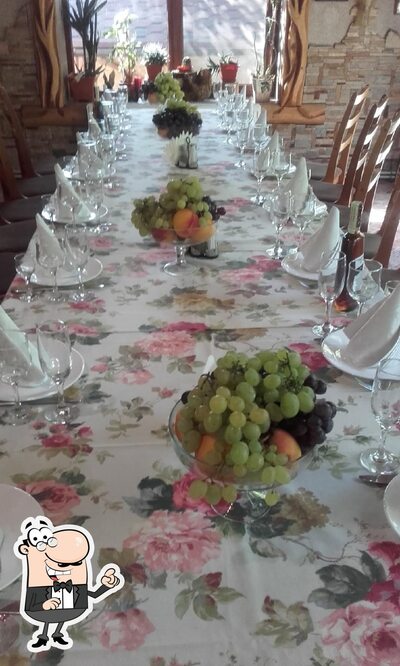 Installez-vous à l'une des tables de Safari