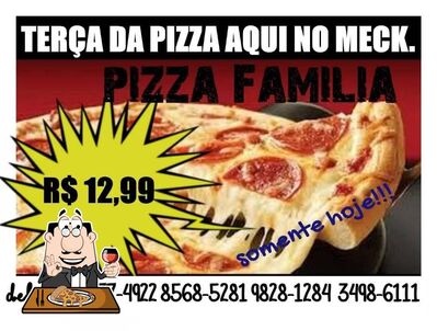 No Meck Lanches, você pode provar pizza