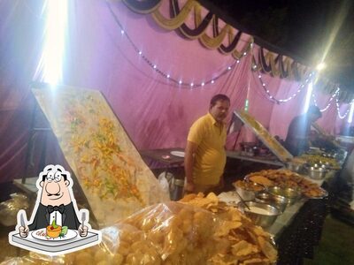 Food at Thakur Chat Bhandar