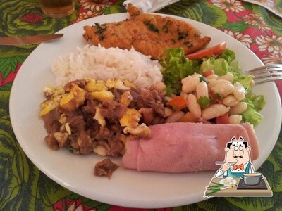 Comida em Restaurante Cambuquira