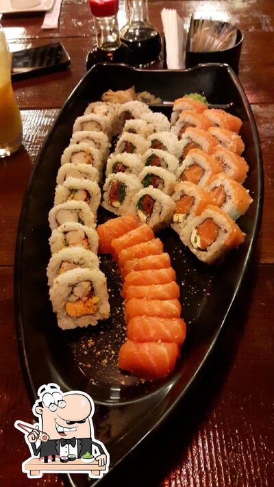 No Okami Temakeria e Sushi, você pode pedir sushi