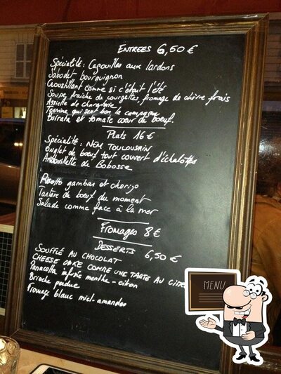 Essayez les plats du jour affichés sur le tableau