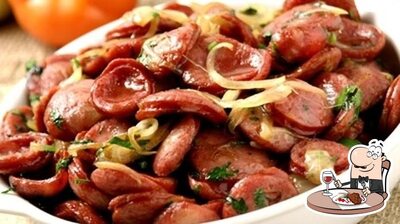 Restaurante F. Oliveira provê refeições de carne