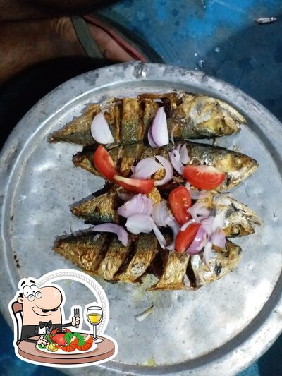 Pick different seafood dishes available at Chanthiralaka hotel