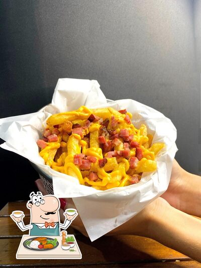 Platos en Gotham Hamburgueria